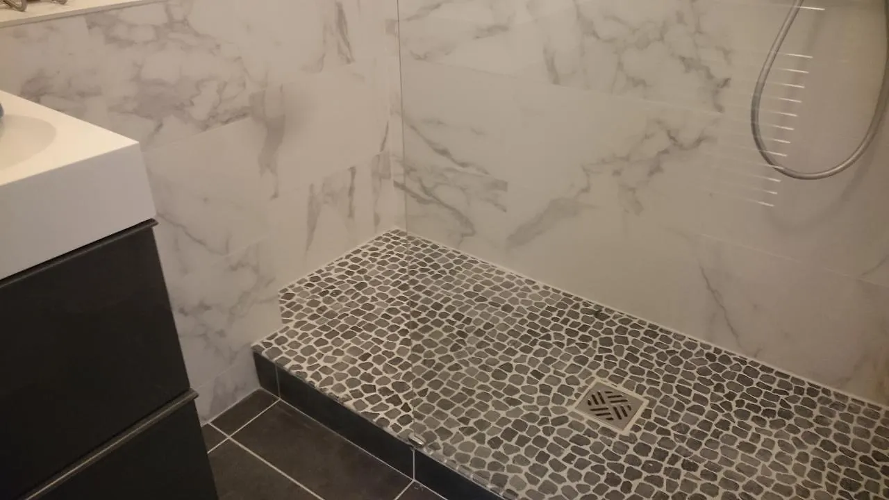 I Love Paris Hotel