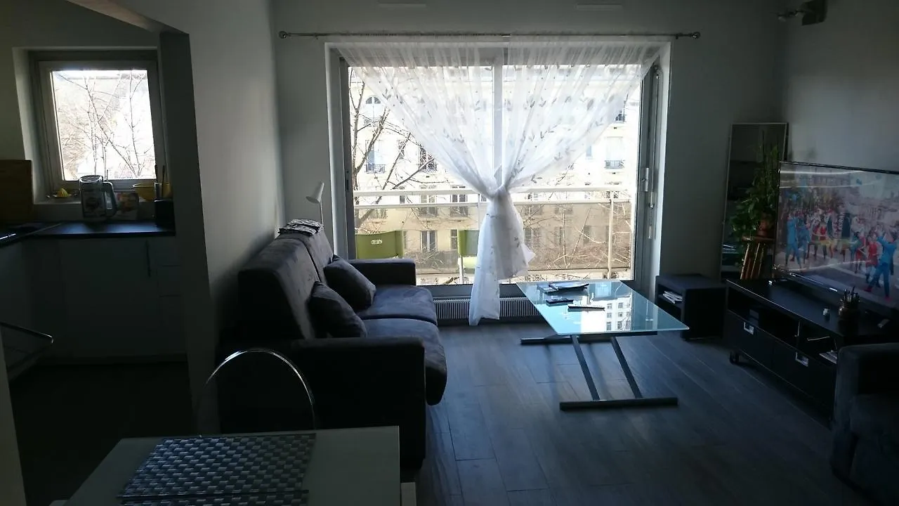 I Love Paris Hotel 0*,